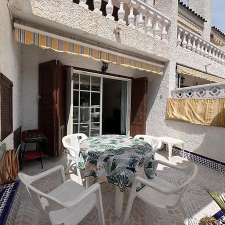 Apartamento Q3 Punta Prima 3 Bed House